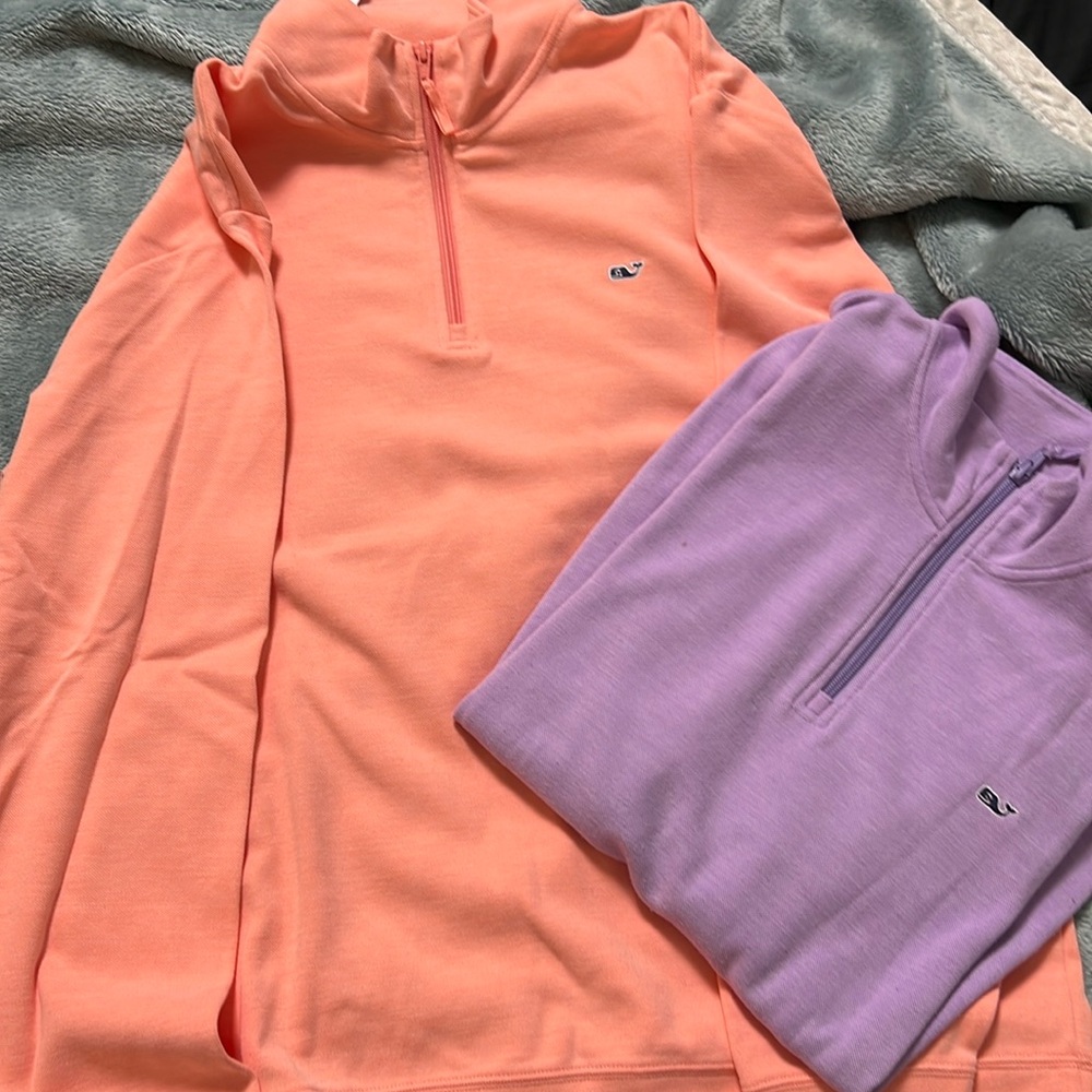 Unbelievable two Vineyard Vines 1/4 zip lightweight pullovers XL